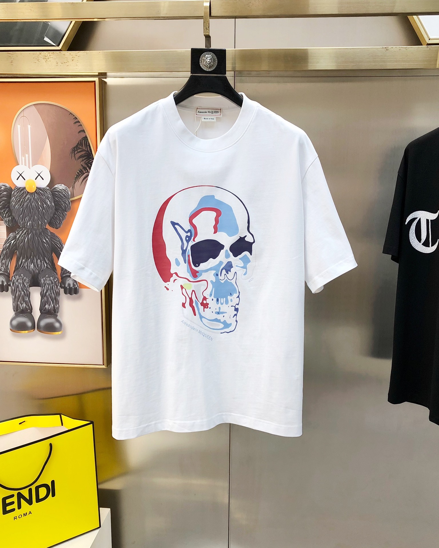 McQueen 2023 맥퀸 반팔티 (해외배송)