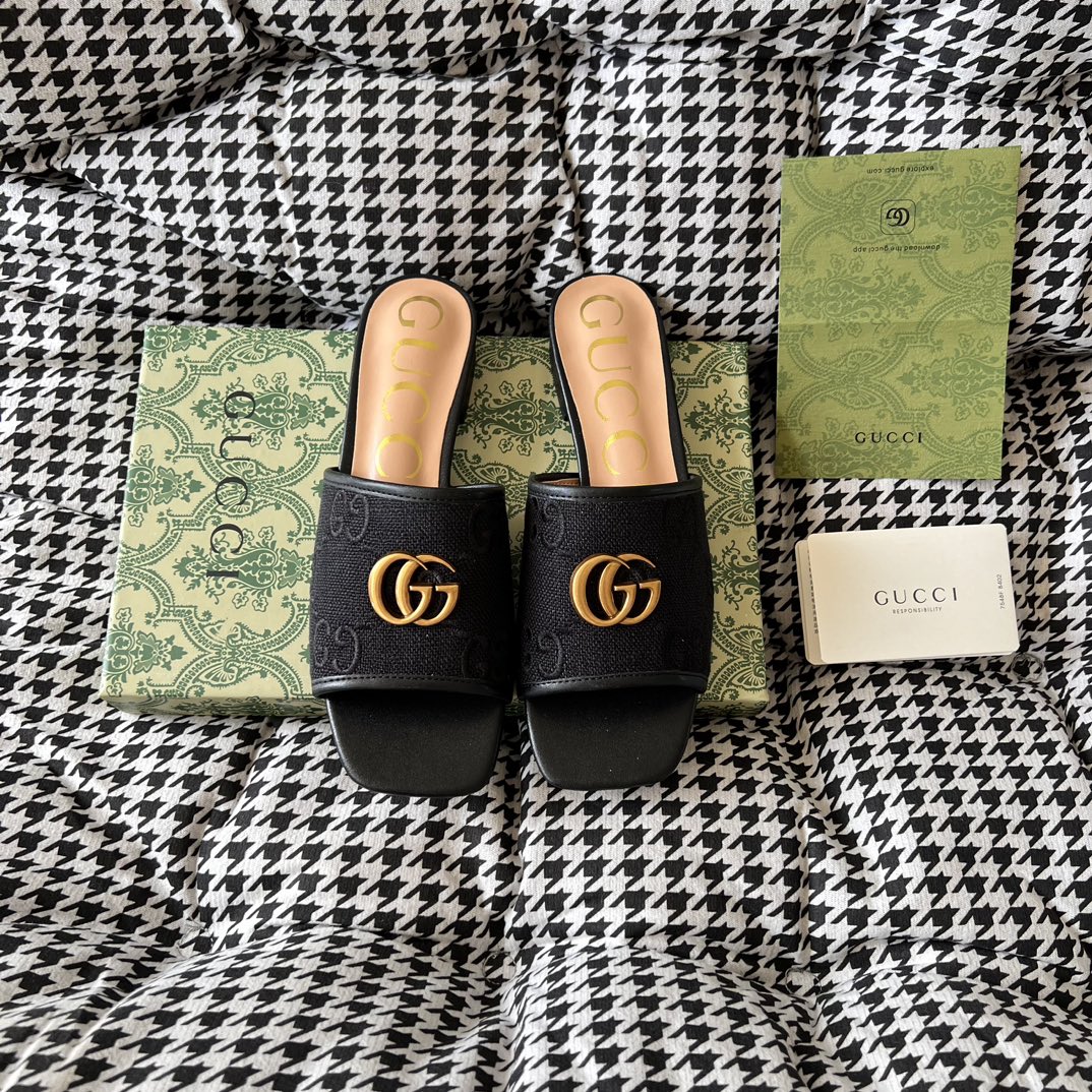 GUCCI 구찌 슬리퍼