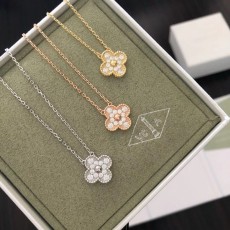 VAN CLEEF & ARPELS 반클리프 목걸이