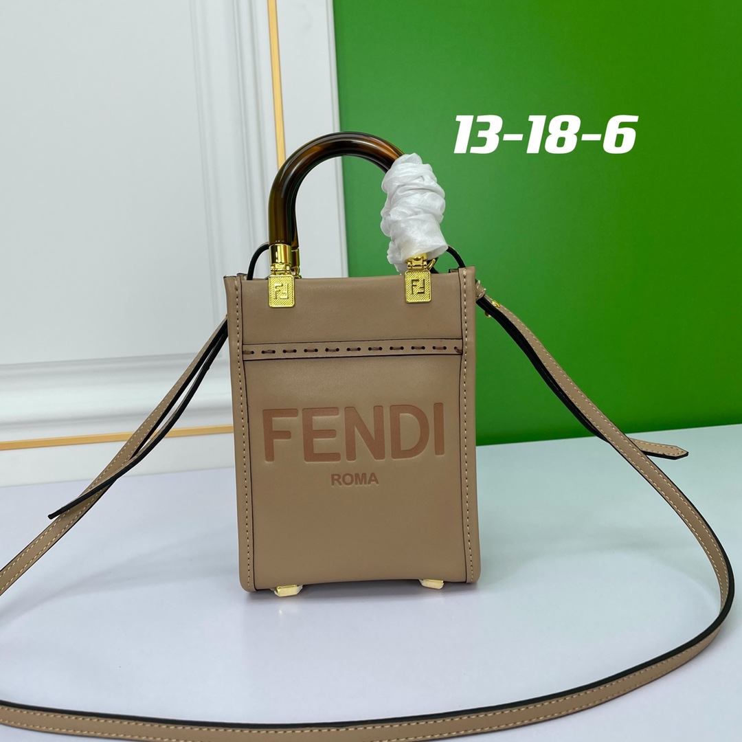 FENDI 펜디 선샤인 미니백