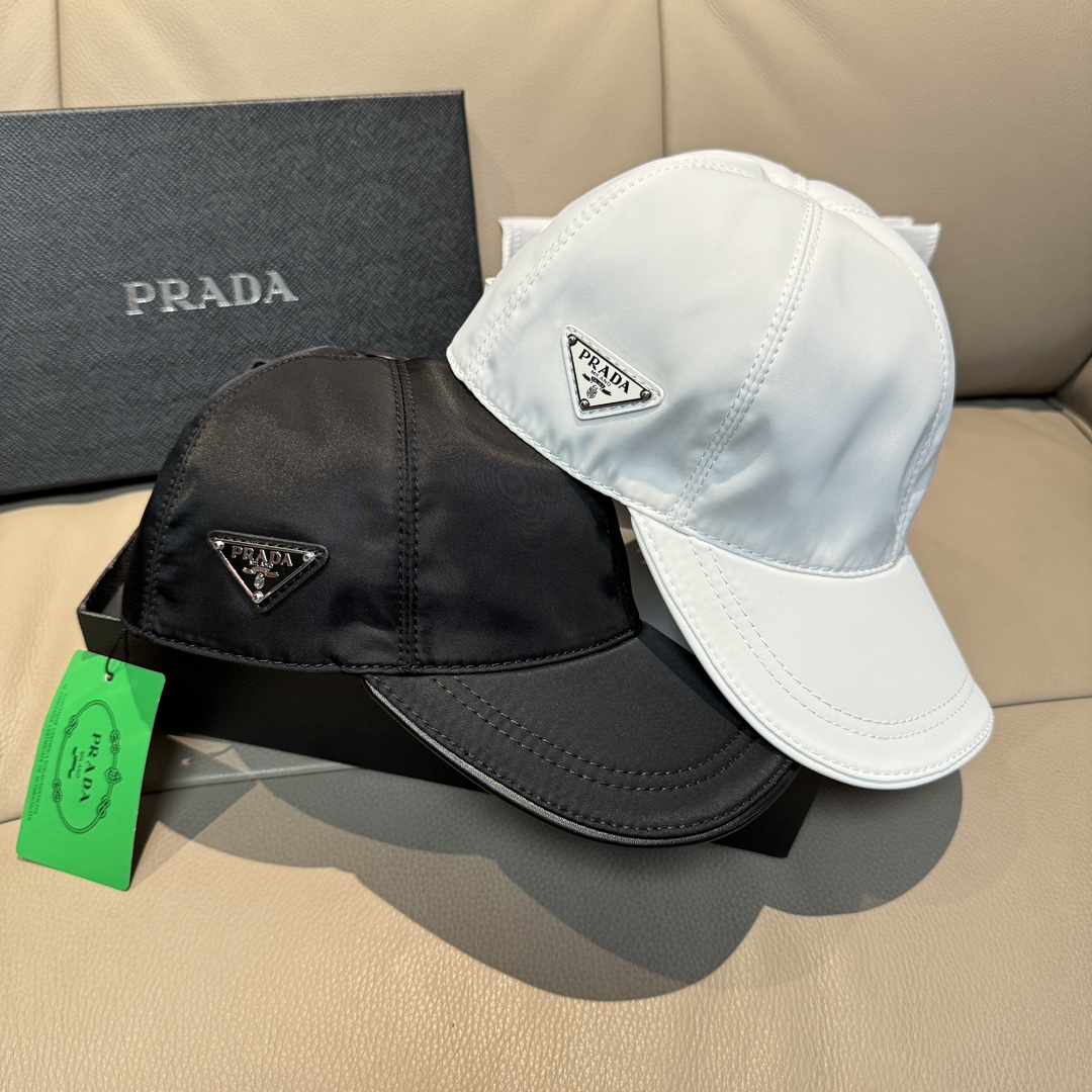 PRADA 프라다 모자