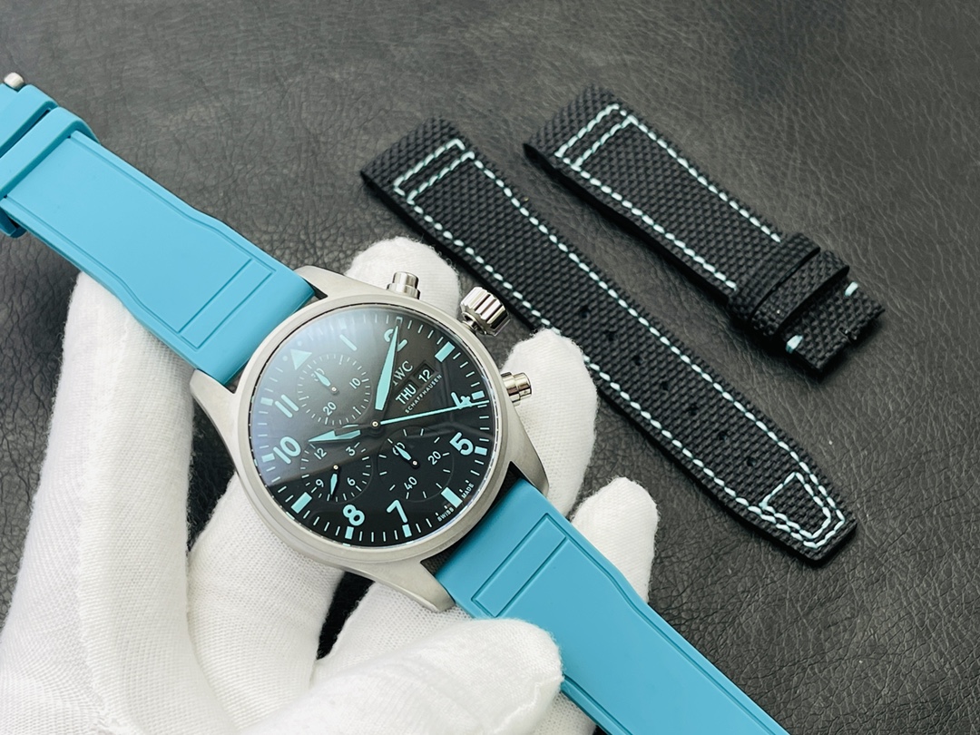 IWC 아이더블유씨 시계