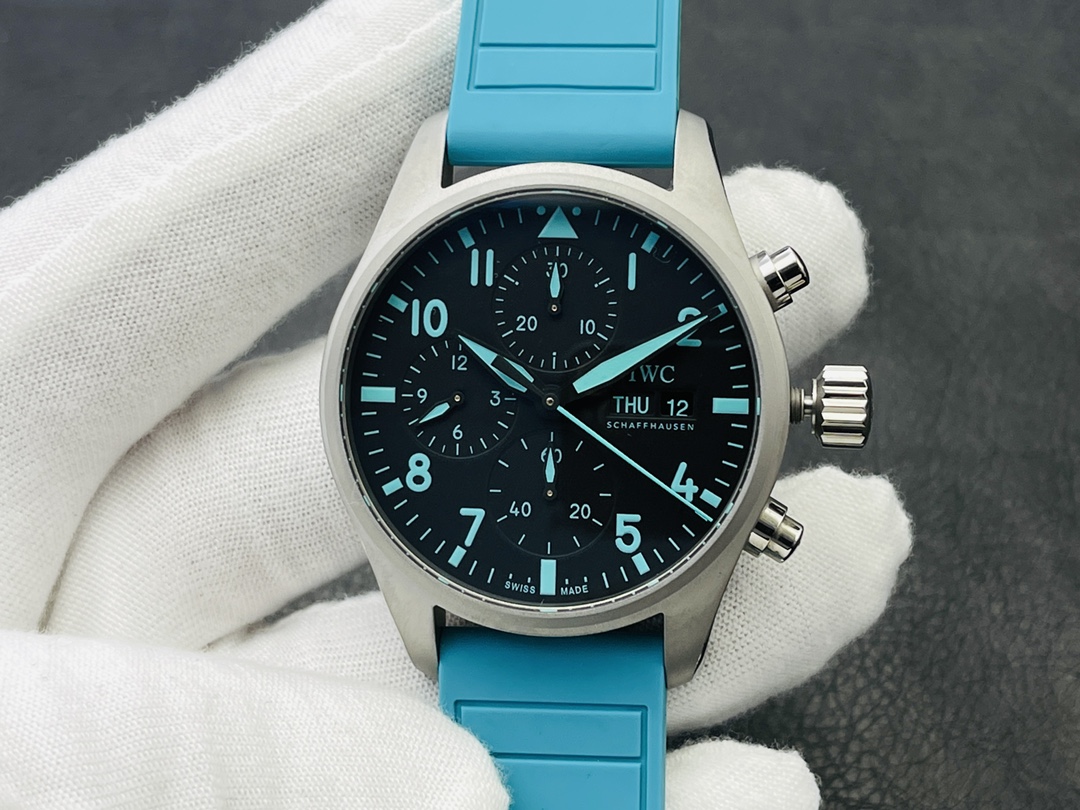IWC 아이더블유씨 시계
