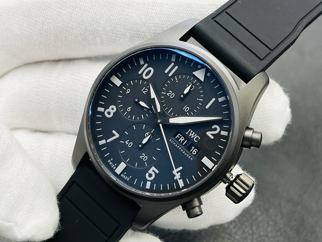 IWC 아이더블유씨 시계